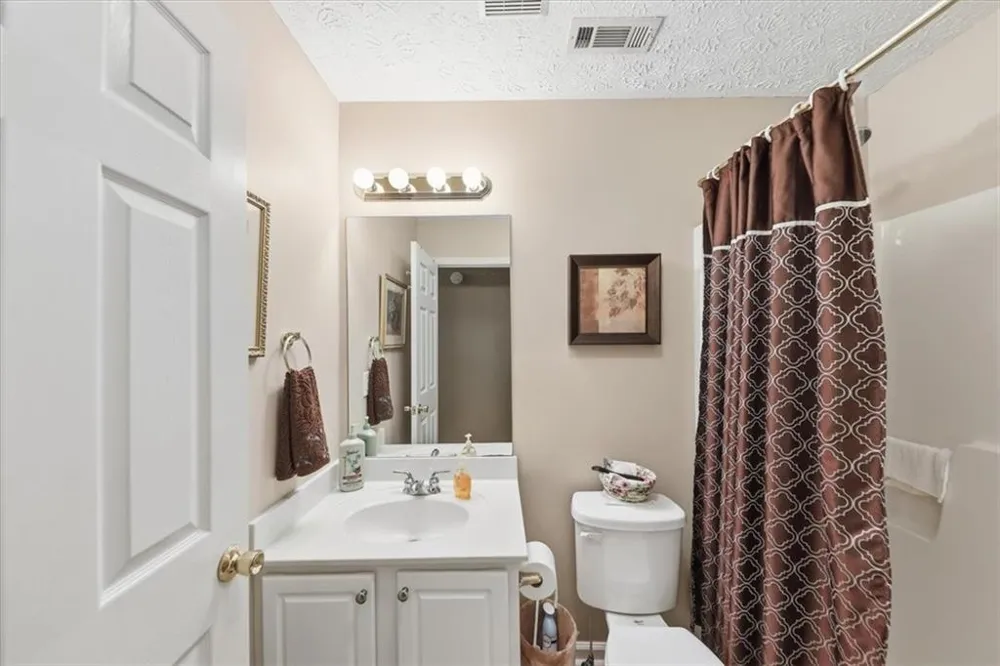 172 Glenn Eagles Way Hiram, GA 30141