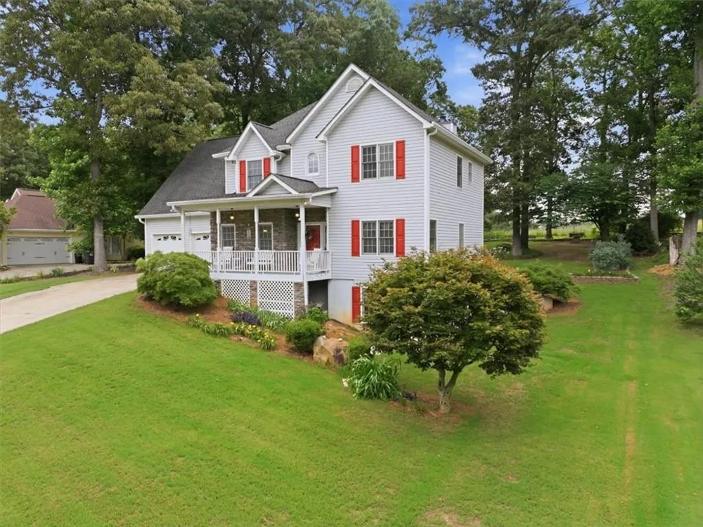 172 Glenn Eagles Way Hiram, GA 30141