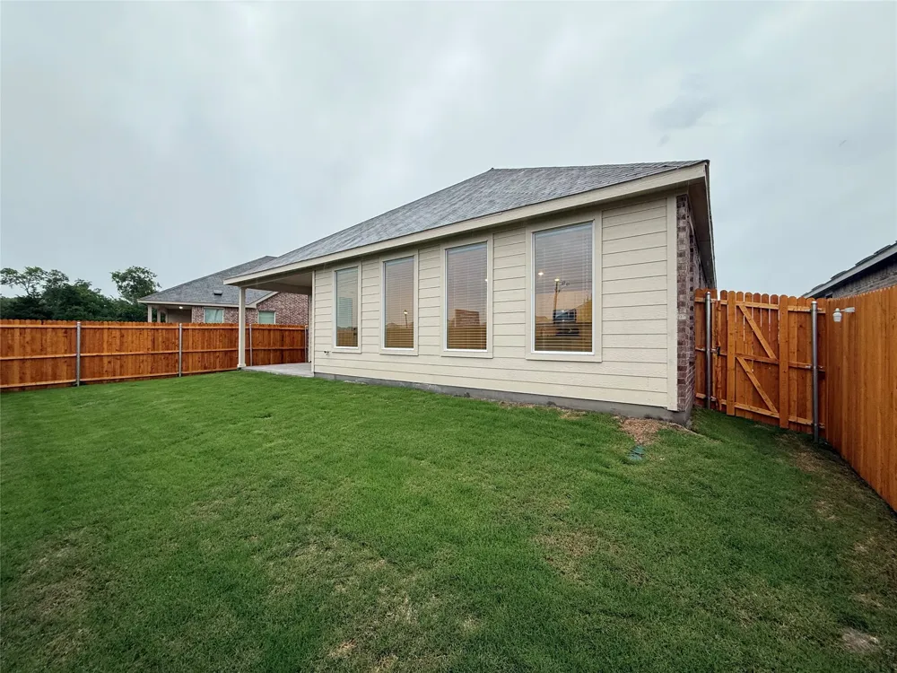726 Madrono Drive Princeton, TX 75407