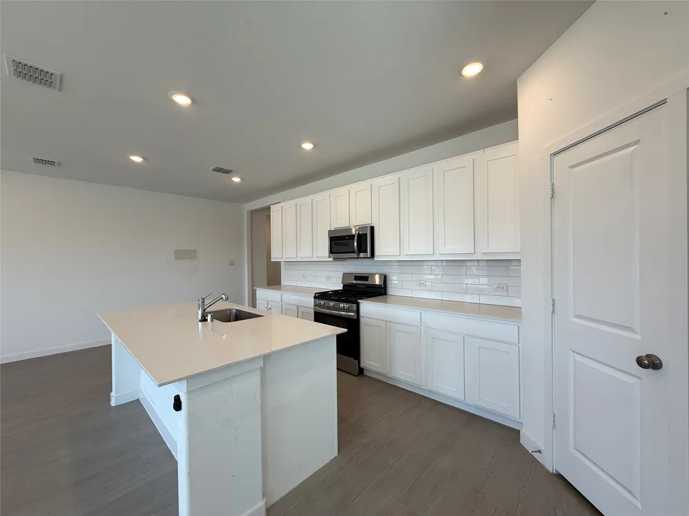 726 Madrono Drive Princeton, TX 75407