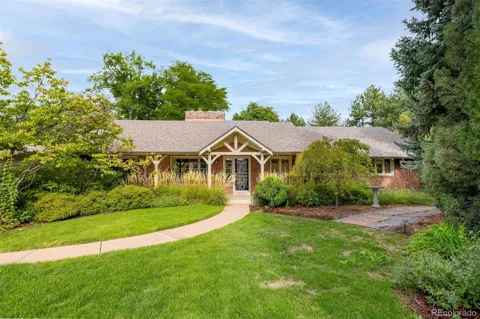 2901 E Floyd Drive
