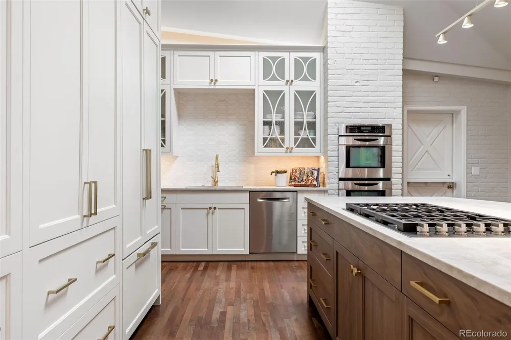 2901 E Floyd Drive Denver, CO 80210