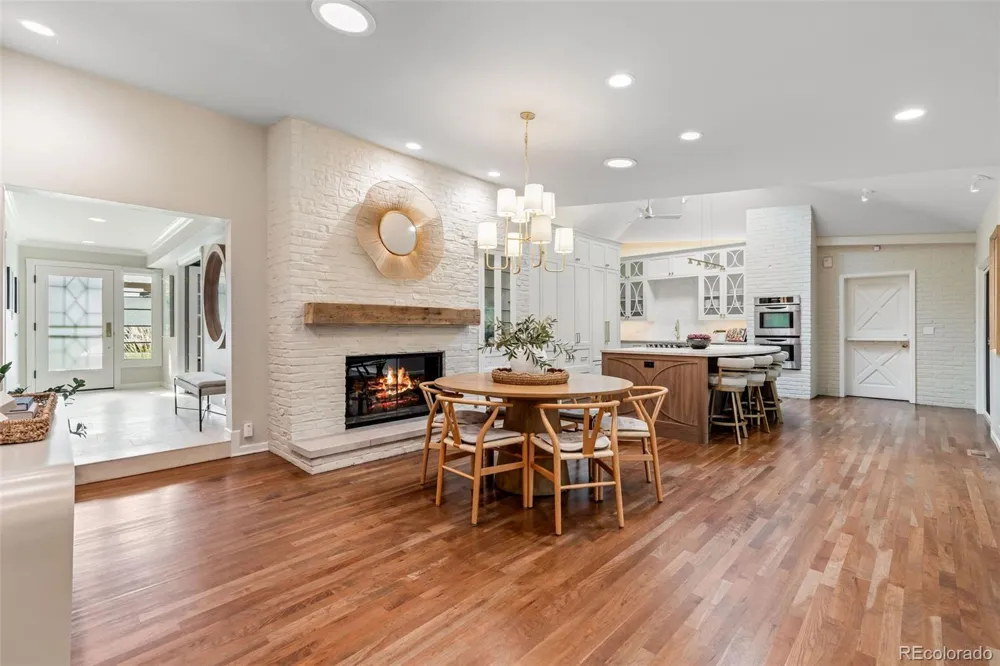 2901 E Floyd Drive Denver, CO 80210