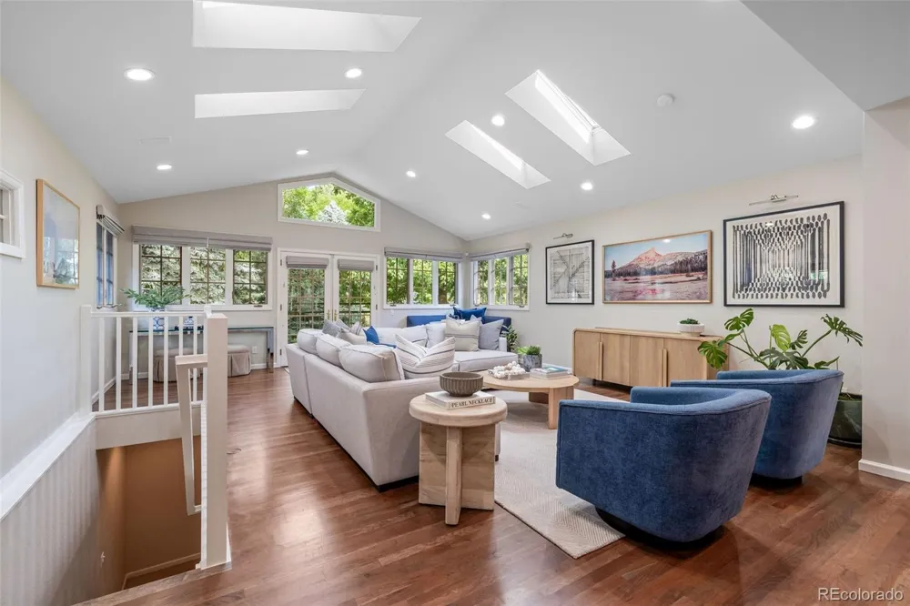 2901 E Floyd Drive Denver, CO 80210