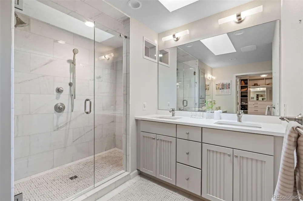 2901 E Floyd Drive Denver, CO 80210
