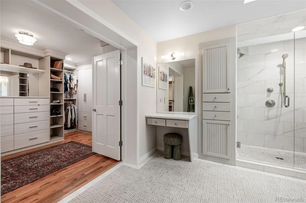 2901 E Floyd Drive Denver, CO 80210