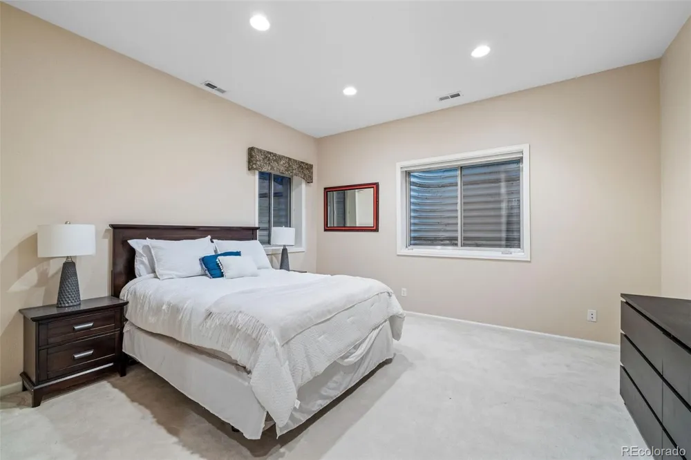 2901 E Floyd Drive Denver, CO 80210