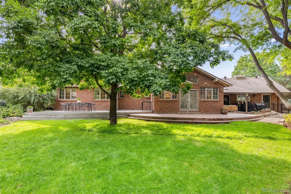 2901 E Floyd Drive Denver, CO 80210