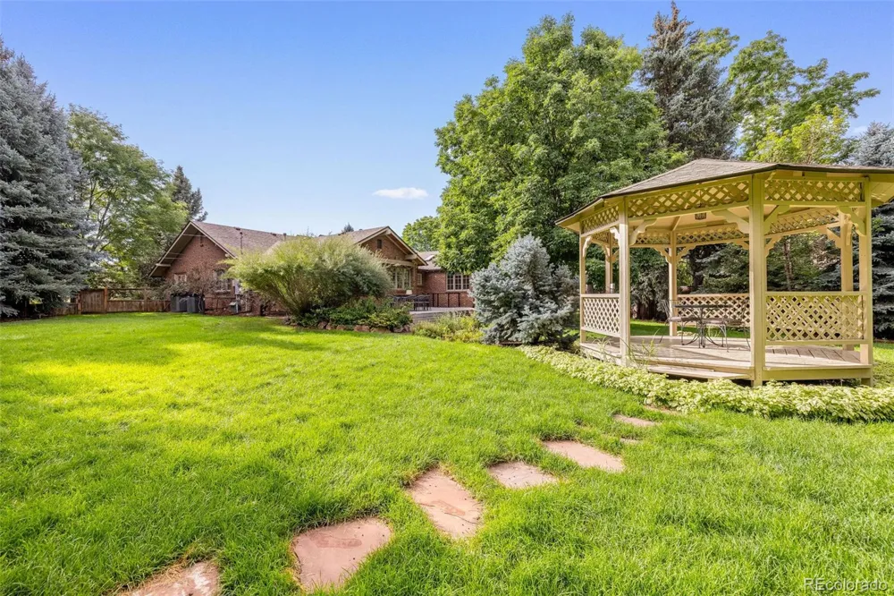 2901 E Floyd Drive Denver, CO 80210