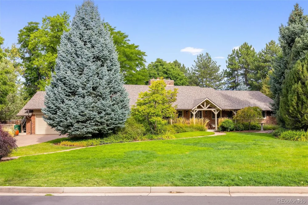 2901 E Floyd Drive Denver, CO 80210