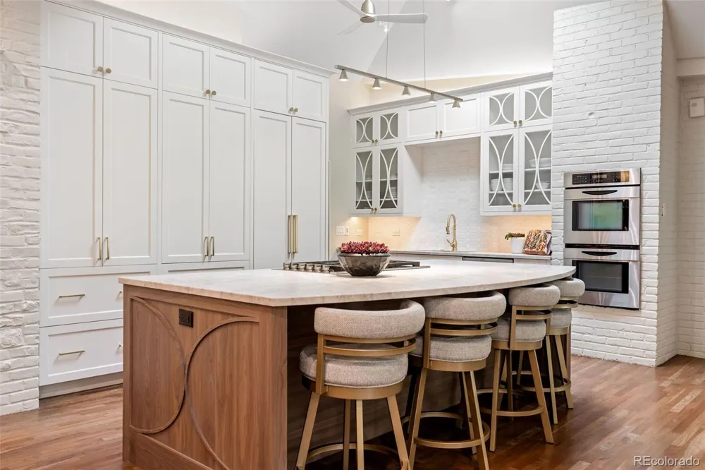 2901 E Floyd Drive Denver, CO 80210