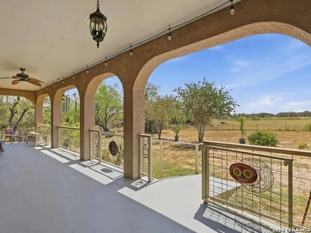 685 Clear Lake Loop Poteet, TX 78065