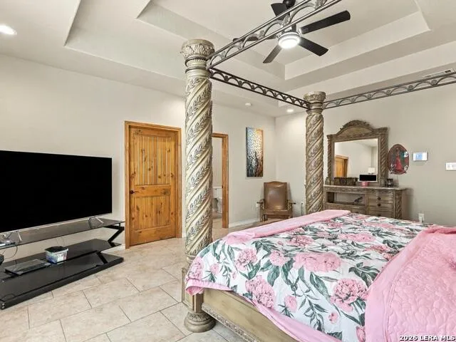 685 Clear Lake Loop Poteet, TX 78065