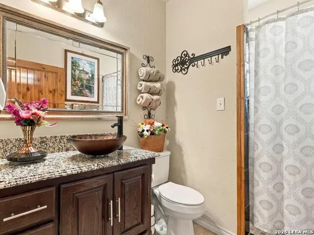 685 Clear Lake Loop Poteet, TX 78065