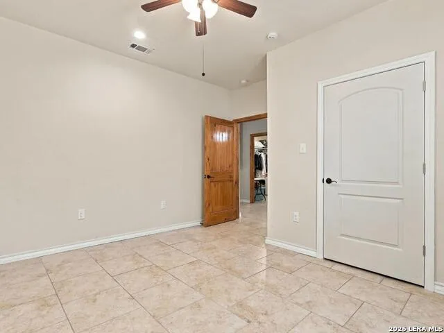 685 Clear Lake Loop Poteet, TX 78065