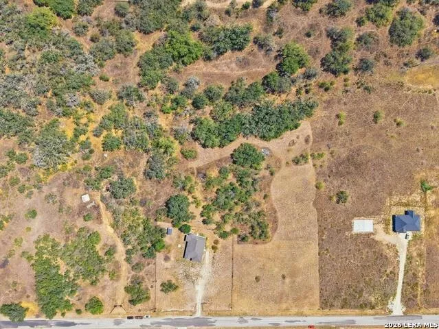 685 Clear Lake Loop Poteet, TX 78065