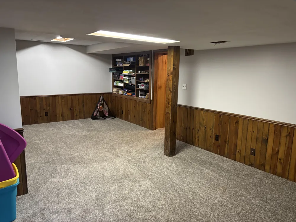 26049 Helen Road Sturgis, MI 49091