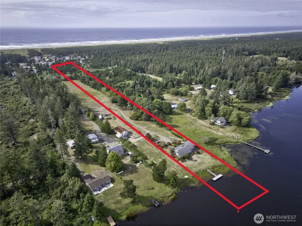 2210 177th Lane Long Beach, WA 98631