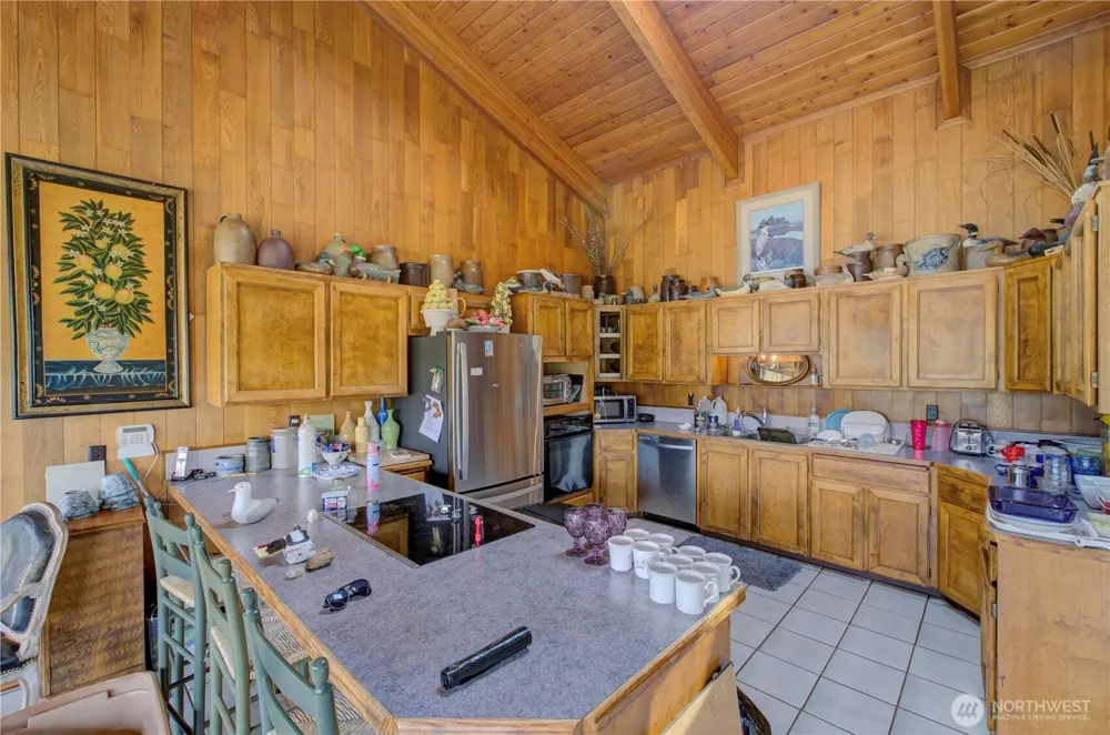 2210 177th Lane Long Beach, WA 98631