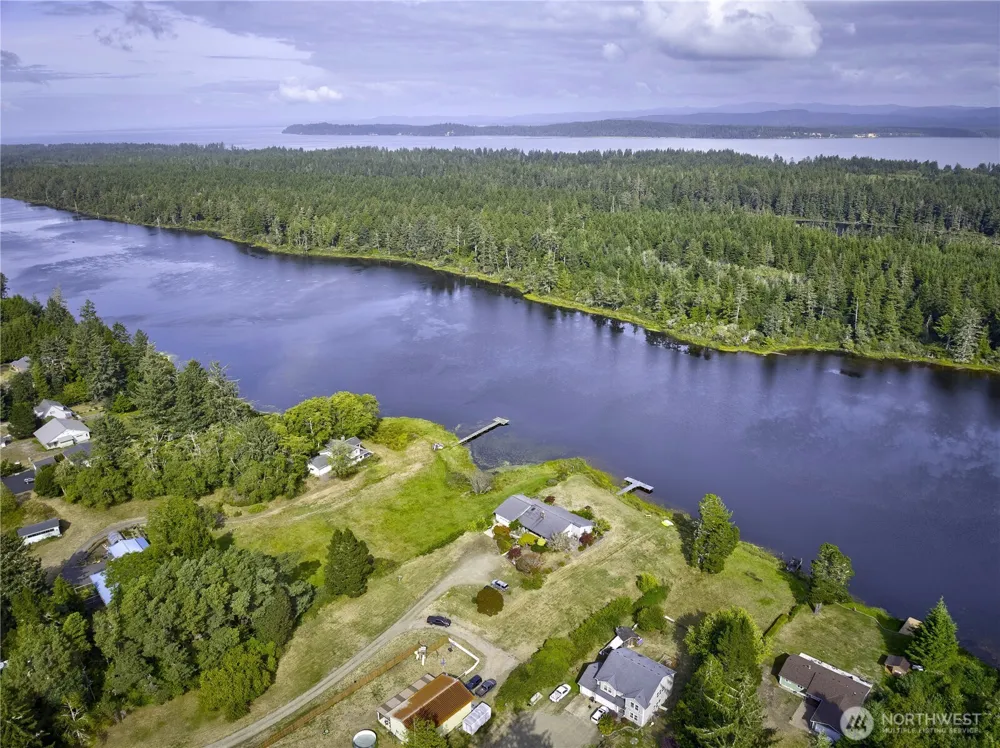 2210 177th Lane Long Beach, WA 98631