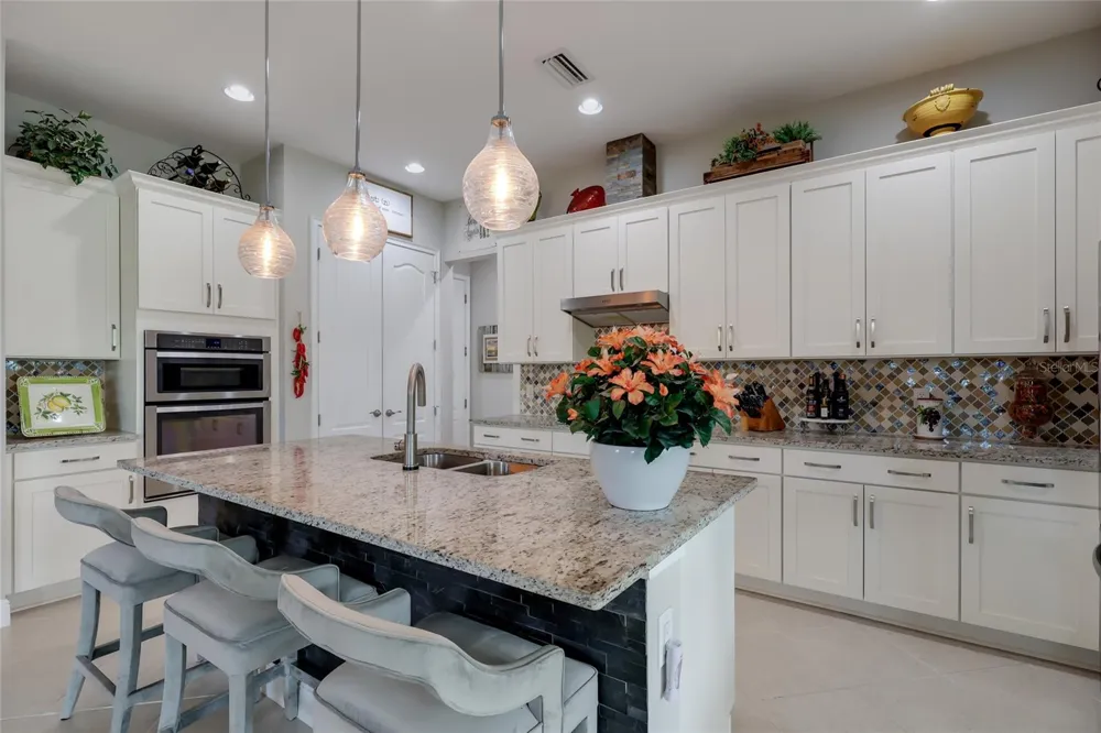 4621 ROYAL DORNOCH CIRCLE Bradenton, FL 34211