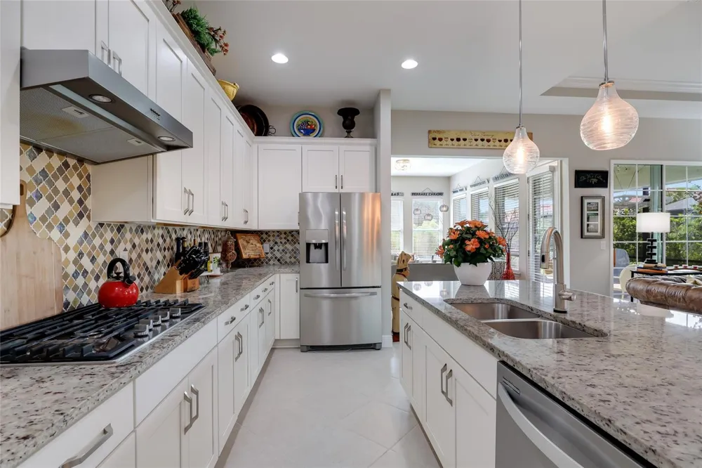 4621 ROYAL DORNOCH CIRCLE Bradenton, FL 34211