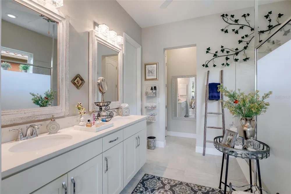 4621 ROYAL DORNOCH CIRCLE Bradenton, FL 34211