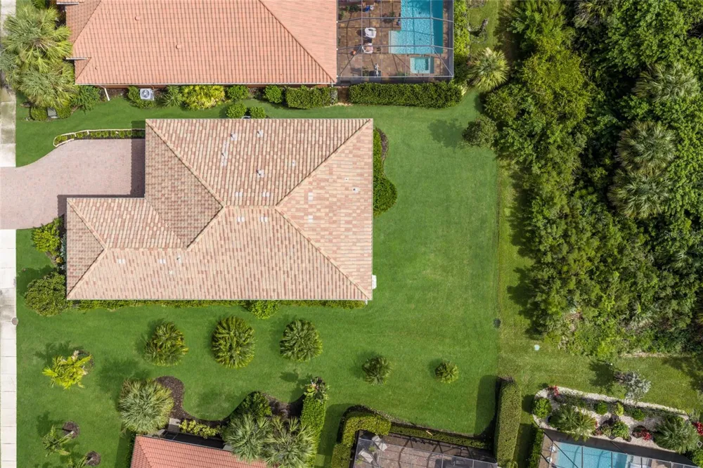 4621 ROYAL DORNOCH CIRCLE Bradenton, FL 34211