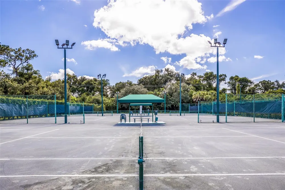4621 ROYAL DORNOCH CIRCLE Bradenton, FL 34211