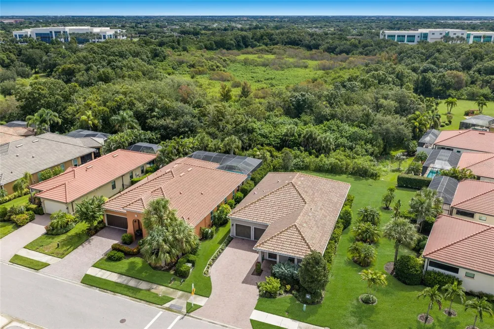 4621 ROYAL DORNOCH CIRCLE Bradenton, FL 34211