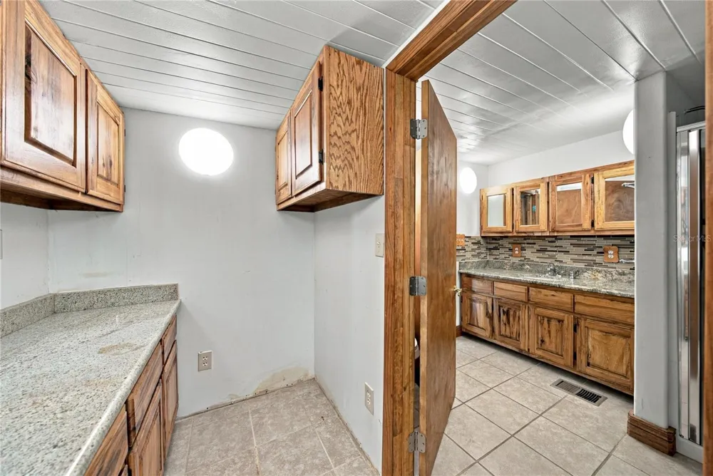 38701 REMORA AVENUE Zephyrhills, FL 33542