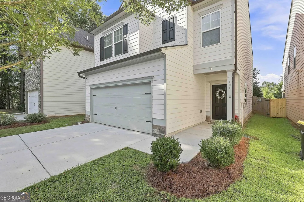 107 Covington TER Newnan, GA 30263
