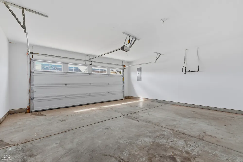 175 Dietz Drive Greenwood, IN 46143