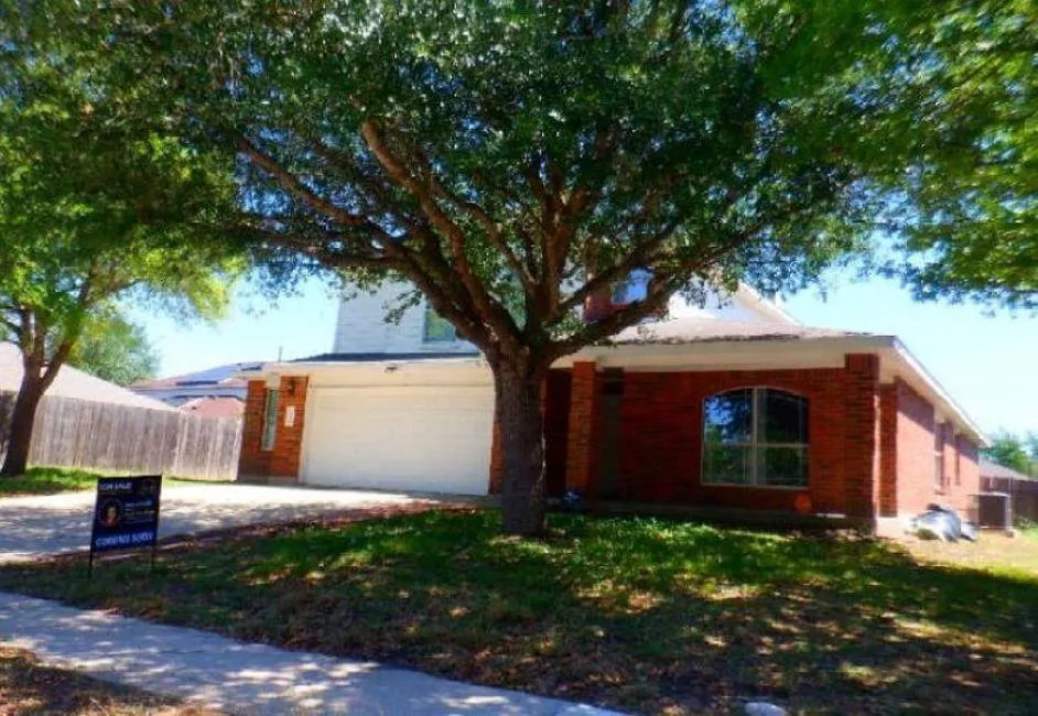 12929 Wayne Spur Lane Elgin, TX 78621