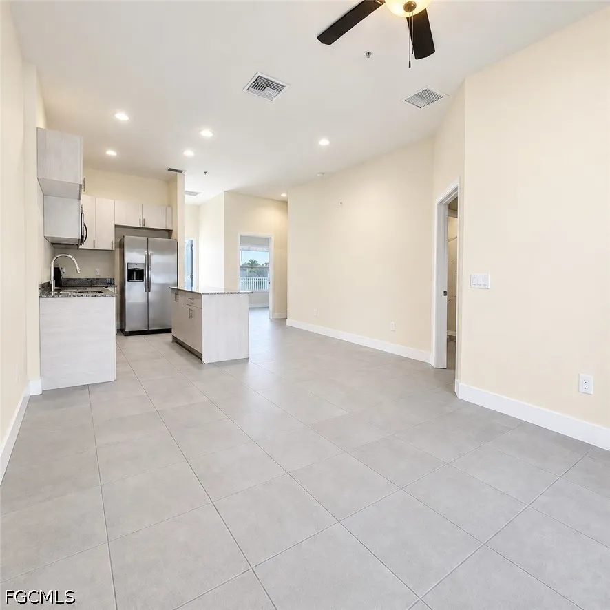 SW 8th Place #205 Cape Coral, FL 33914
