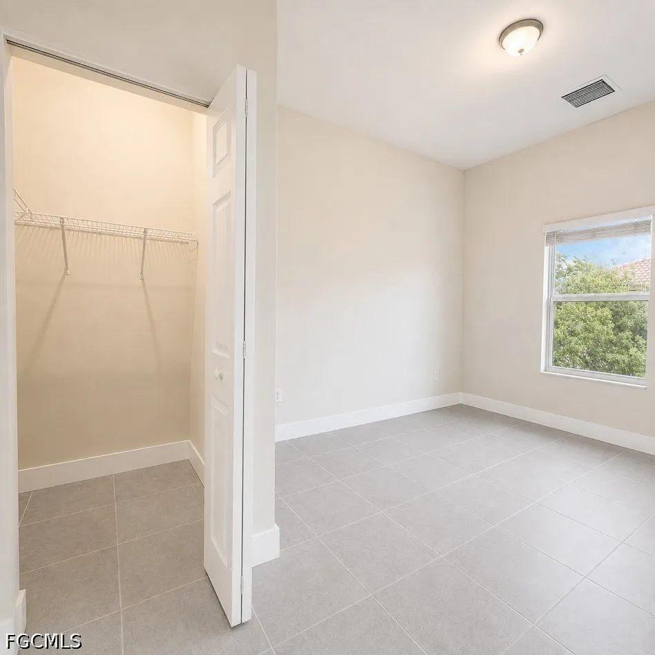 SW 8th Place #205 Cape Coral, FL 33914
