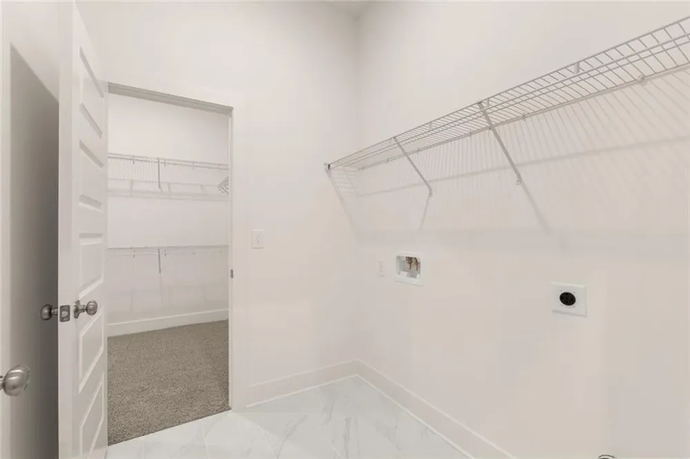 8340 Creekside Overlook Drive Gainesville, GA 30506