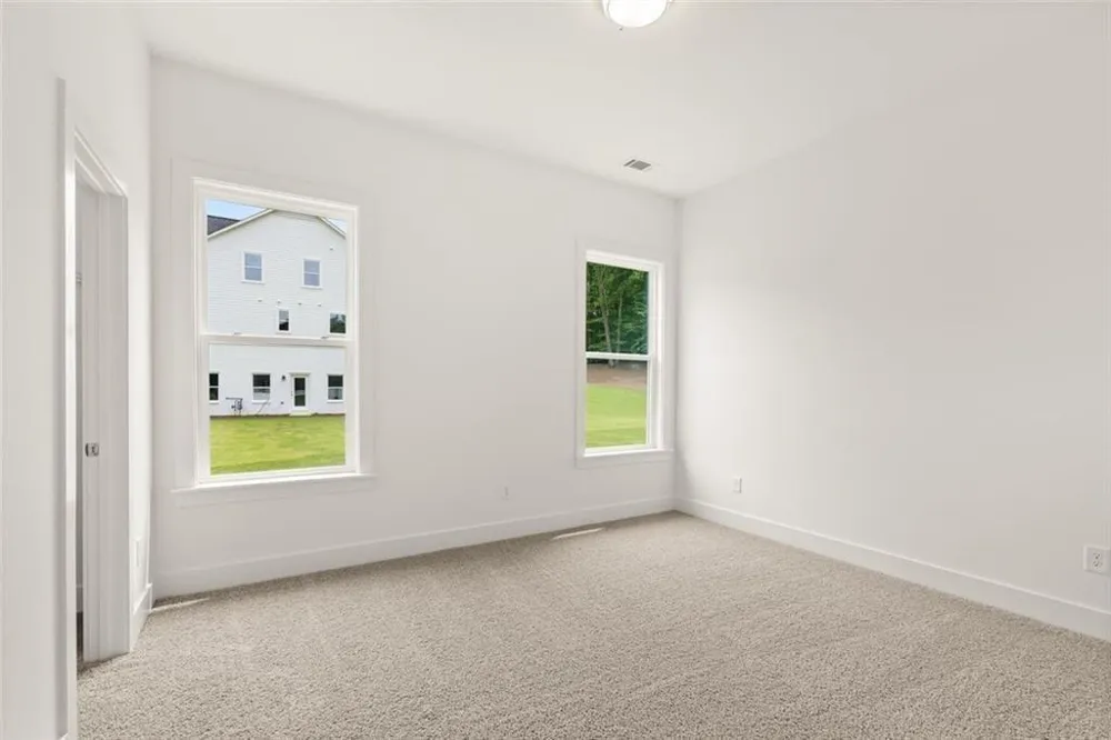 8340 Creekside Overlook Drive Gainesville, GA 30506