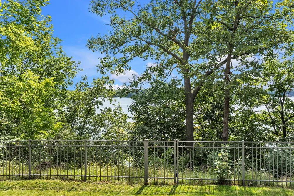 1092 Grove Road Ypsilanti Charter Township, MI 48198