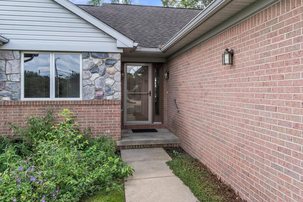 1092 Grove Road Ypsilanti Charter Township, MI 48198