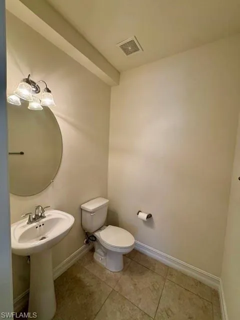 7792 BRISTOL CIRCLE Naples, FL 34120