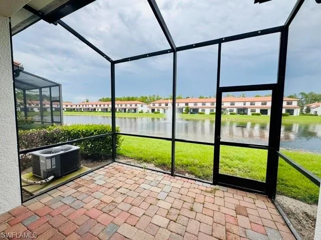 7792 BRISTOL CIRCLE Naples, FL 34120