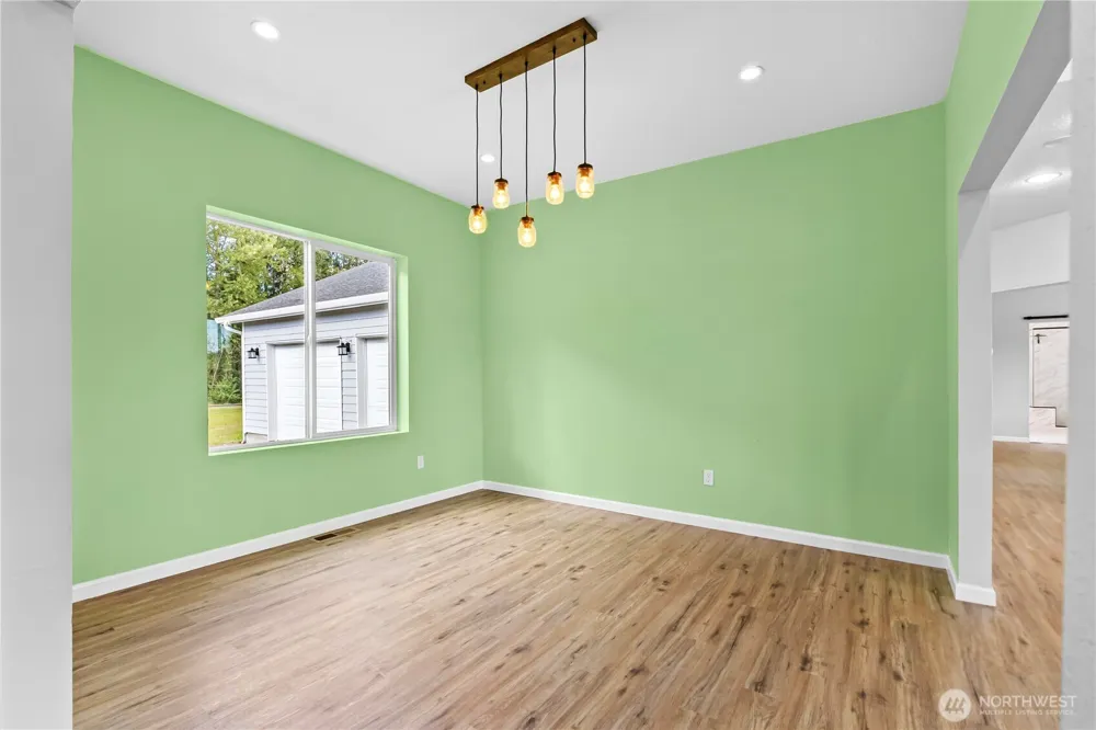 249 Flatt Road Kelso, WA 98626
