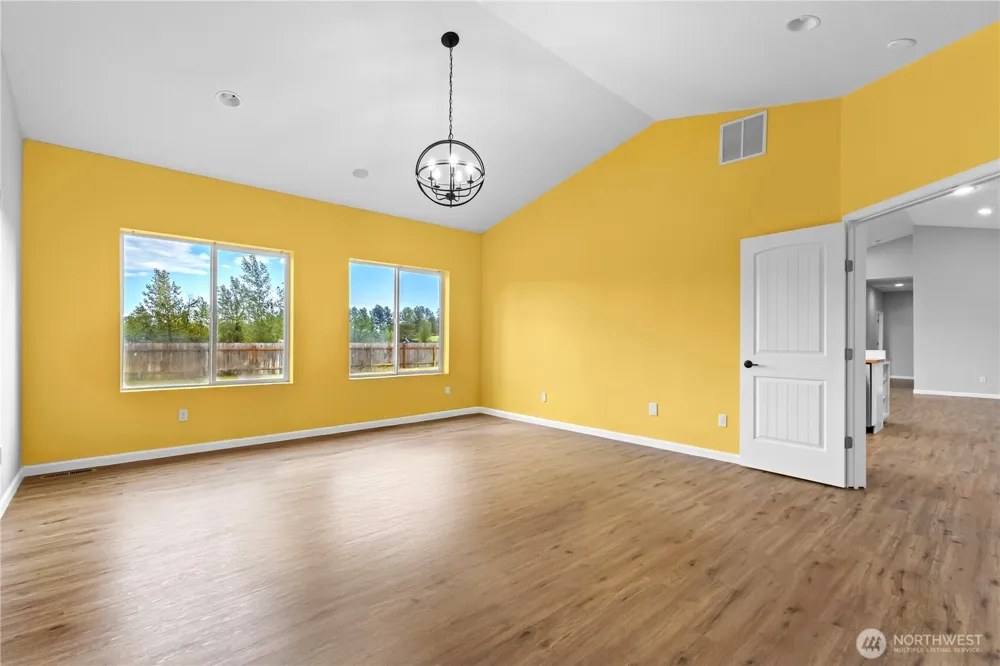 249 Flatt Road Kelso, WA 98626
