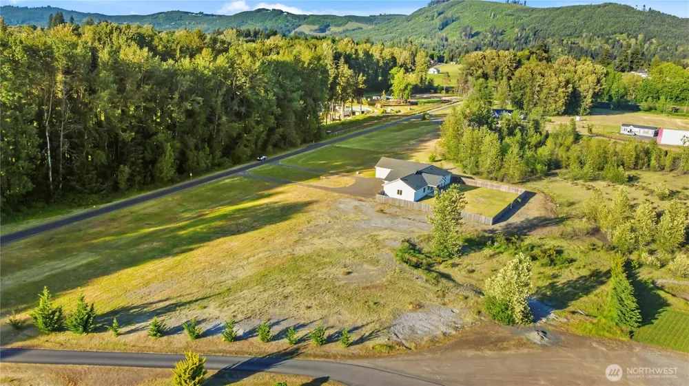 249 Flatt Road Kelso, WA 98626