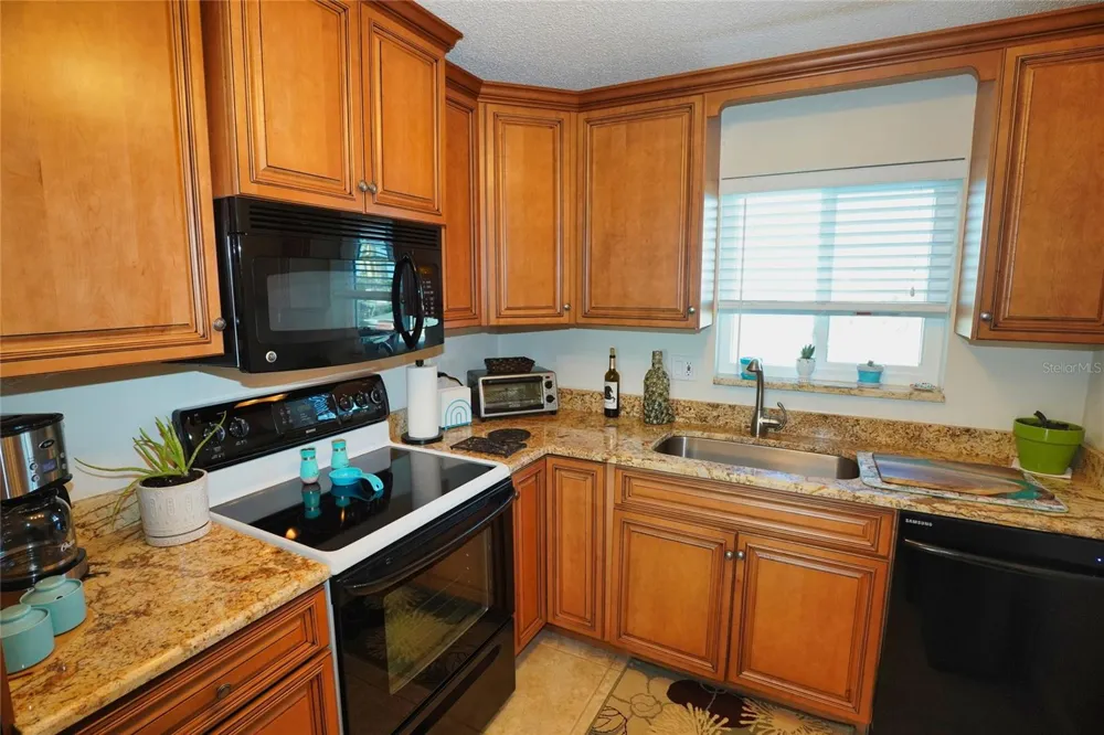 2711 HALIFAX AVENUE #483 Daytona Beach, FL 32118