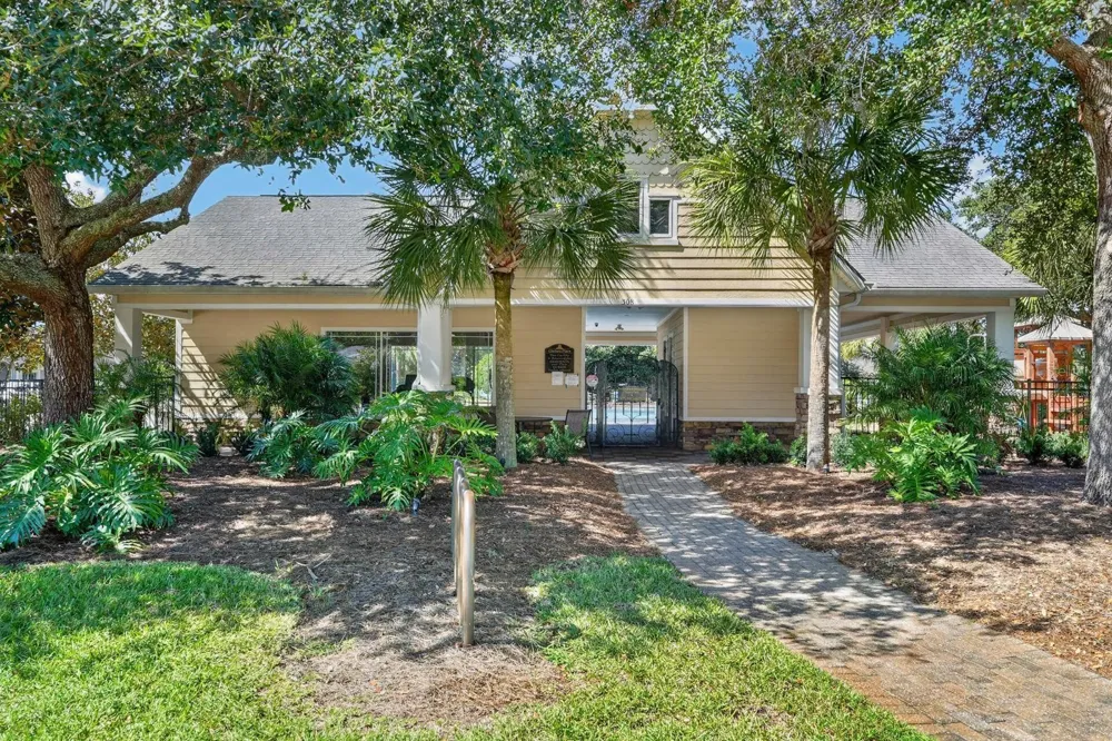 380 NE CHESHAM STREET Ormond Beach, Fl 32174, FL 32174