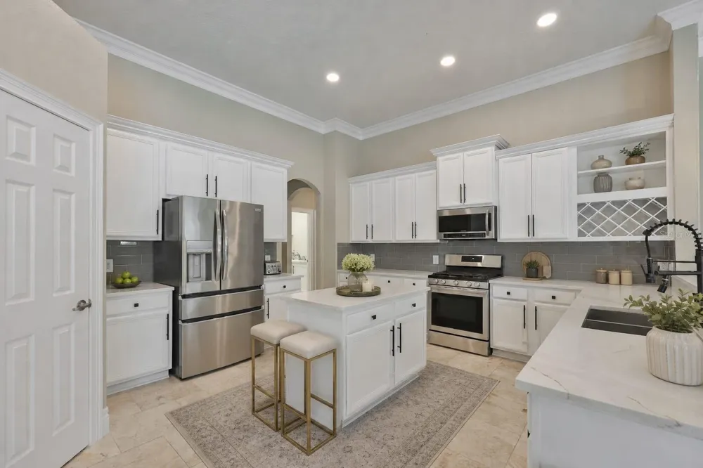 808 RIVER HAMMOCK BOULEVARD Brandon, FL 33511