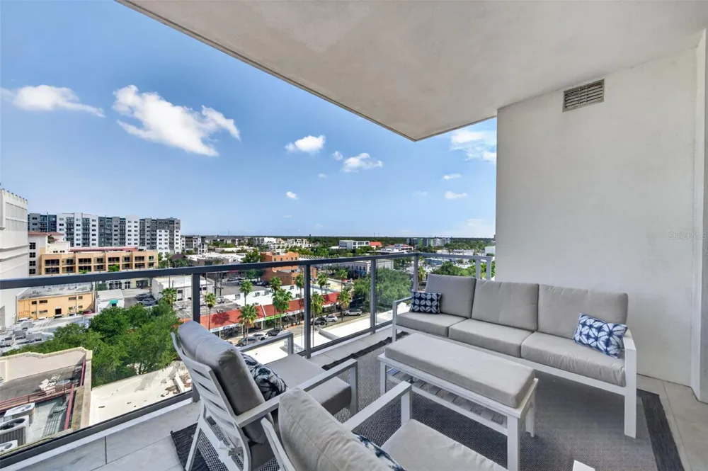 111 S PINEAPPLE AVENUE #716 Sarasota, FL 34236