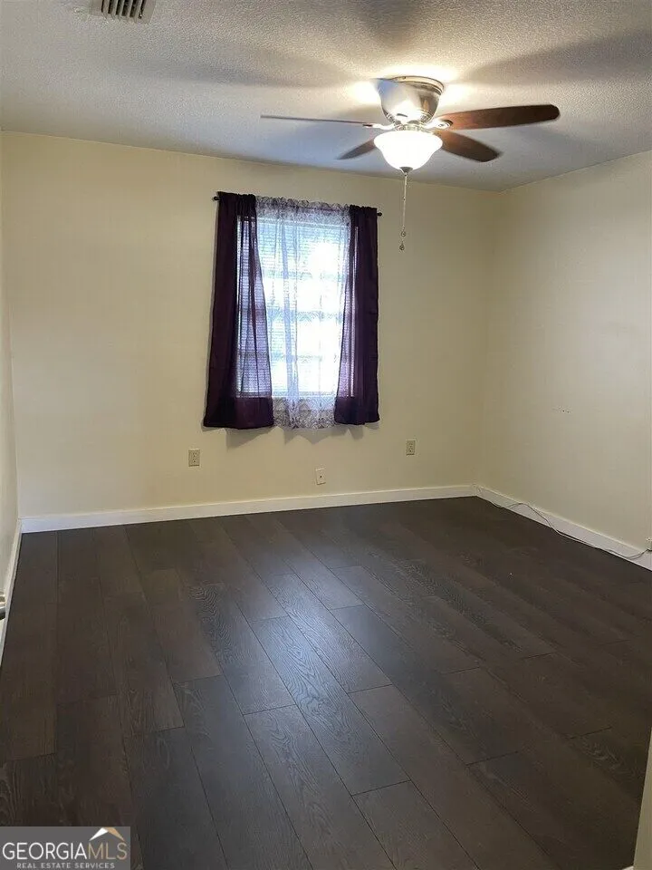 41 Sheridan ST Saint George, GA 31562